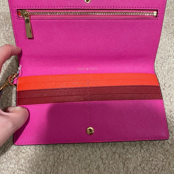 Tory Burch Pink Fuchsia Wallet Wristlet nwt - Picture 3 of 9